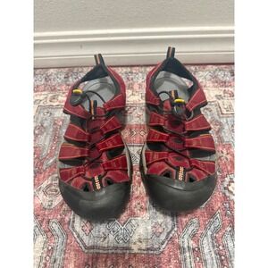 KEEN Newport H2 Water Sandals Red Youth Size 9